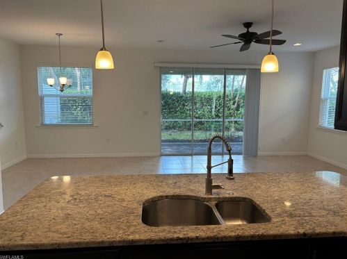 10810 Alvara Way, Bonita Springs FL  34135-5386 exterior