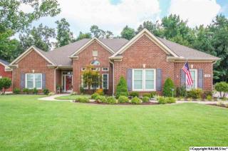 120 Pearle Cove Dr, Huntsville, AL 35806-4243