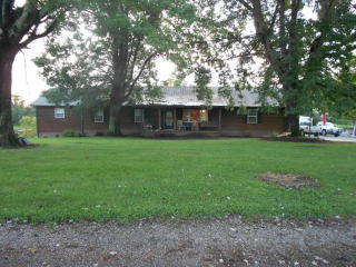 446 Fork Ln, Crawford, TN 38554-3622