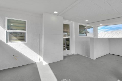 144 Main St, Lake Elsinore CA  92530-3826 exterior
