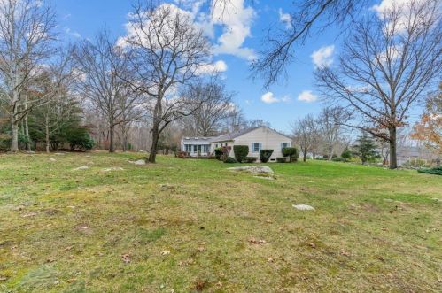 175 Woodville Alton Rd, Richmond RI  02832-2421 exterior