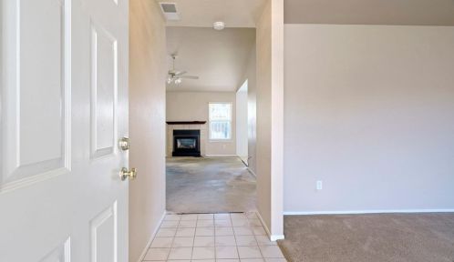 1539 Bailey Dr, Ripon CA  95366-3153 exterior