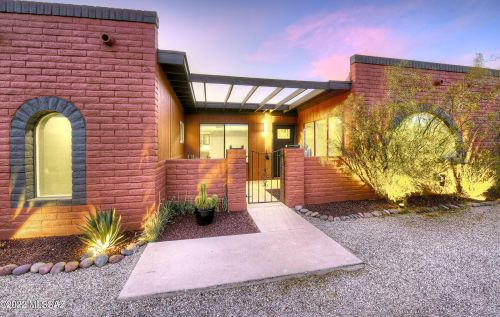 9401 Summer Trl, Tucson, AZ 85749-9630