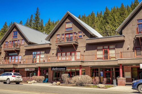 10770 Donner Pass Rd, Truckee, CA 96161-4880