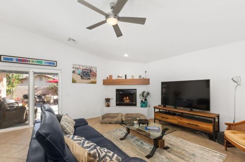 53360 Avenida Juarez, La Quinta CA  92253-3495 exterior