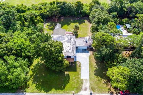 3106 Maravilla Blvd, Fort Pierce, FL 34982-6457