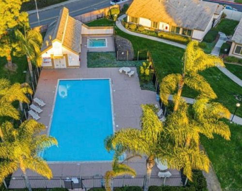 2716 Casey St, San Diego CA 92139-3328 exterior