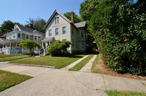 11 West St, United States Coast Guard Ac CT  06320-5326 exterior