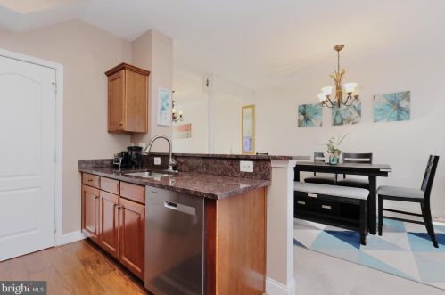 2472 Sylvan Moor Ln, Woodbridge VA  22191-6354 exterior