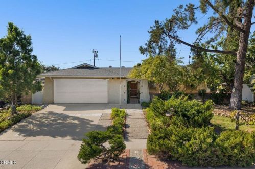 10461 Dale Ave, Oak View, CA 93022-9214