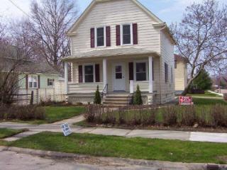2604 Lexington Ave, Lorain OH  44055-1052 exterior