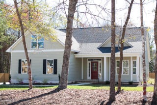 315 Doral Dr, Hampstead, NC 28443-2631