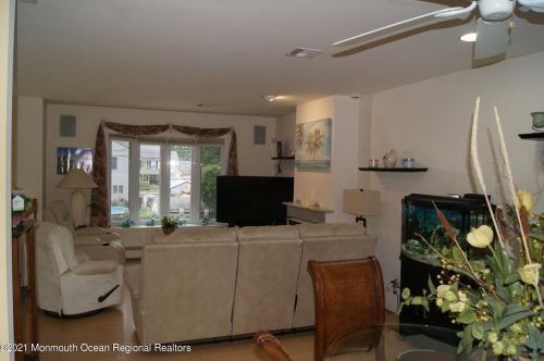 15 Van Ness Dr, Bricktown NJ  08723-5730 exterior