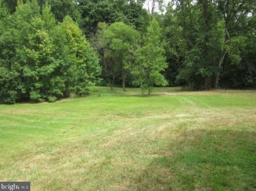 1339 Red Lion Rd, Bear DE  19701-1818 exterior