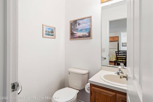 24 Sunnydale Dr, Berkeley Township NJ  08721-1379 exterior