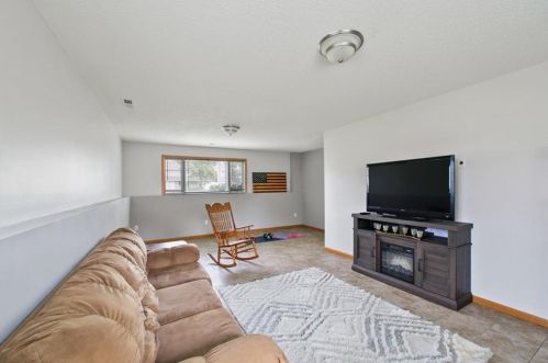 1520 Summit St, Hammond WI  54002-9410 exterior