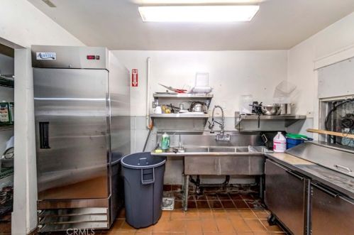 419 Commonwealth Ave, Fullerton CA 92832-2054 exterior