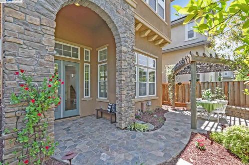 3669 Rimini Ln, Pleasanton, CA 94568-7334