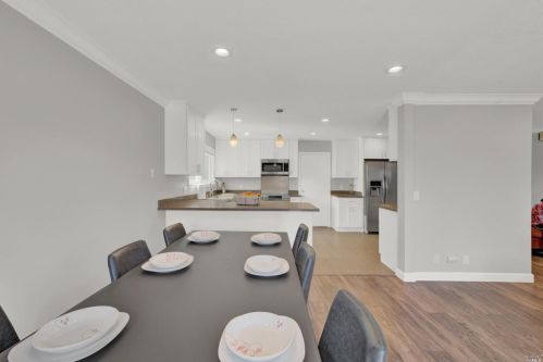 1250 Danfield Way, Vacaville CA  95687-5622 exterior