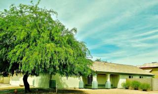 21001 40th Dr, Glendale, AZ 85308-4764