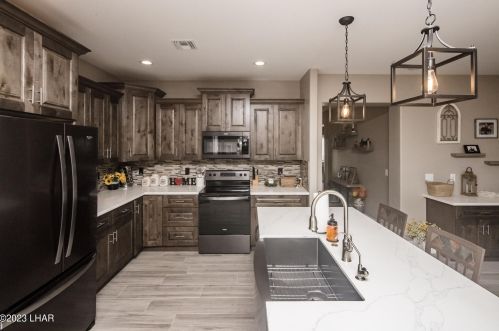 7866 Wagon Wheel Dr, Lake Havasu City AZ  86404-2096 exterior