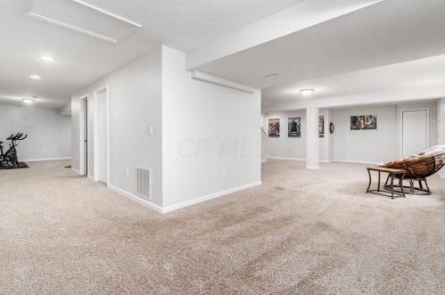 103 Glen Crossing Dr, Pataskala OH  43062 exterior