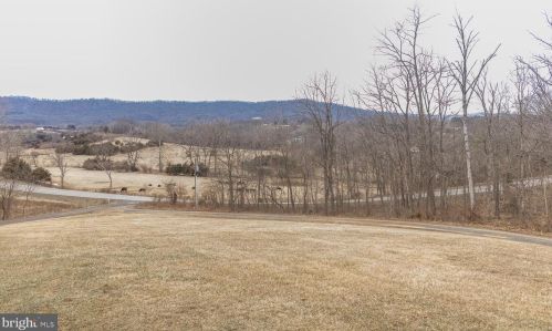 18078 Senedo Rd, Edinburg, VA 22824-2130