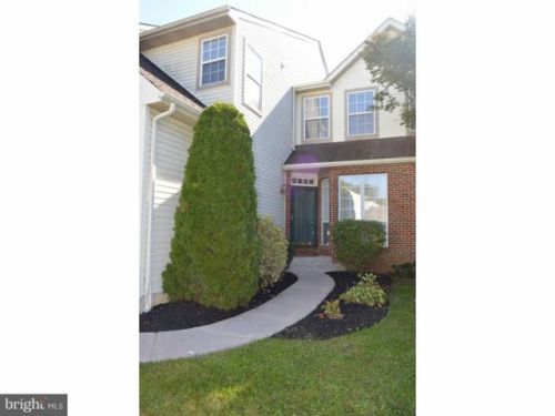 213 Becks Woods Dr, Bear, DE 19701-3831