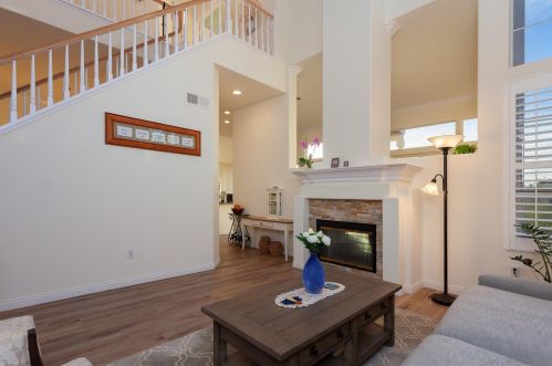 9416 Chabola Rd, San Diego CA 92129-4904 exterior