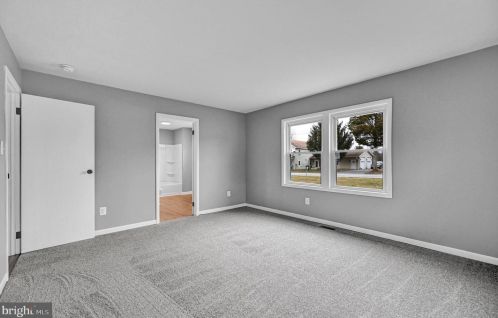 275 Georgetown Rd, Littlestown PA  17340-9757 exterior