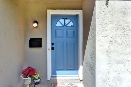5925 Moraga Ave, San Jose CA  95123-3835 exterior