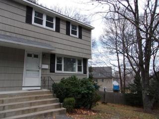 7 Verplast Ave, Winchester MA  01890-1137 exterior