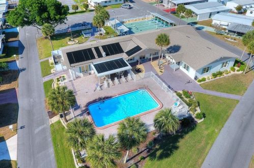 4158 Rolling Oaks Dr, Winter Haven FL  33880-1647 exterior