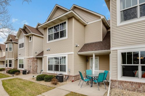 12263 Xylite St, Minneapolis, MN 55449-5290