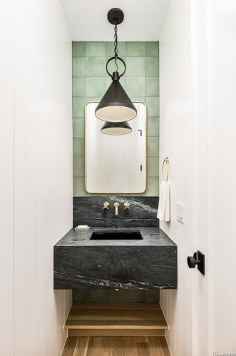 875 York St, Denver CO 80206-1408 exterior