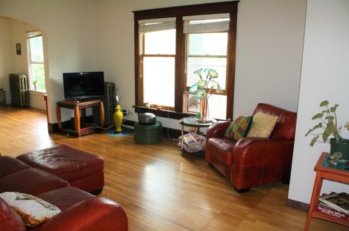215 11th St, La Crosse, WI 54601-3573