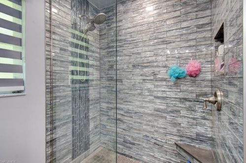 113 41 St, Cape Coral FL  33904-5127 exterior