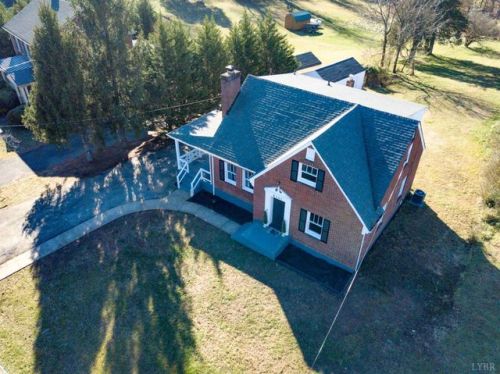 4701 Boonsboro Rd, Lynchburg, VA 24503-2203