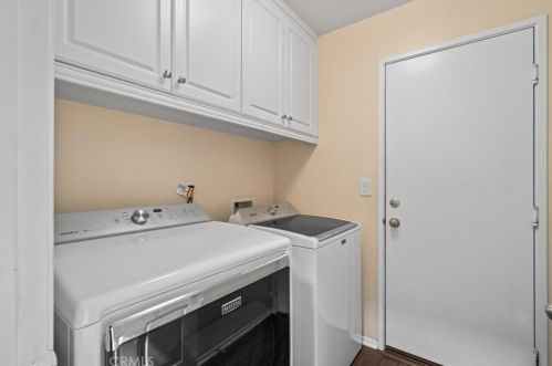 8146 Parkside St, Chino CA  91708-9313 exterior