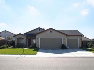 7216 Finale Ln, Hughson, CA 95326-9171