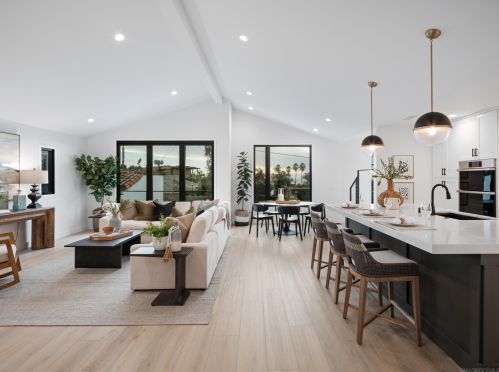 4525 Alhambra St, San Diego CA  92107-4018 exterior