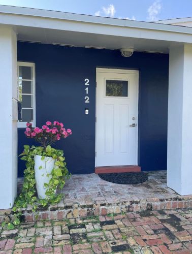 212 Rutland Blvd, West Palm Beach, FL 33405-5034