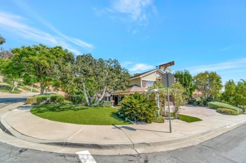 4820 Stonehaven Dr, Yorba Linda, CA 92887-2624