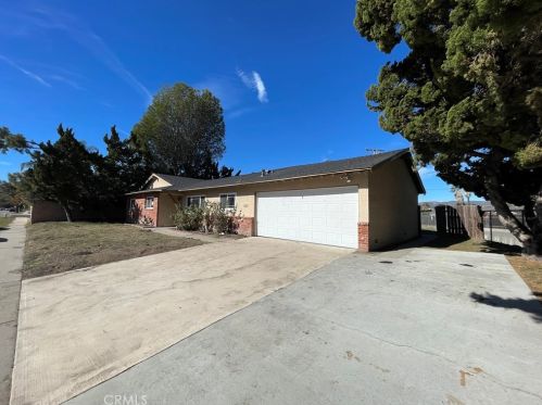 1225 Arcane St, Simi Valley, CA 93065-4408