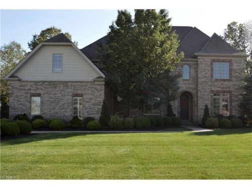 27783 Berringer Run, Cleveland, OH 44145-3038