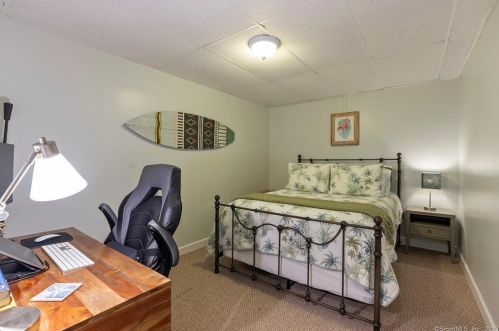 275 Wooster St, New Britain CT 06052-1030 exterior