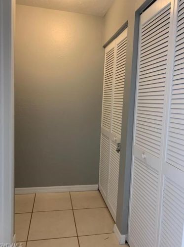 3304 Timberwood Cir, Naples FL  34105-5624 exterior