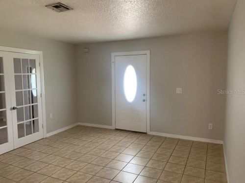 1448 Stillwater Ave, Deltona FL  32725-5729 exterior