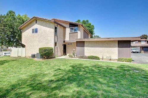 2103 Hawthorne Ct, San Bernardino, CA 92404-3313