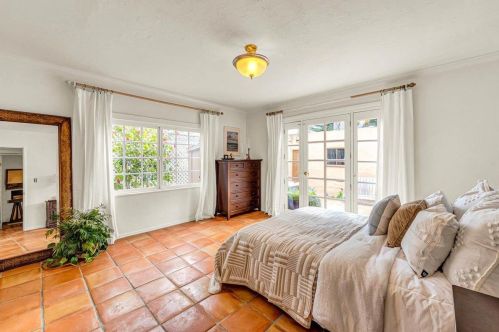 641 Eardley Ave, Del Monte Park CA  93950-4621 exterior